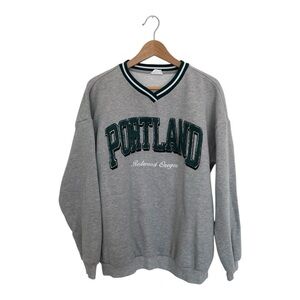 Ardene PORTLAND Gray and Green V-neck size medium